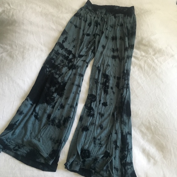 LF Pants - LF Sam & Emma tie dye bell bottom flowy pants
